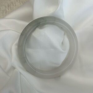 // 55.4mm Natural Jade Bangle - New/Unworn